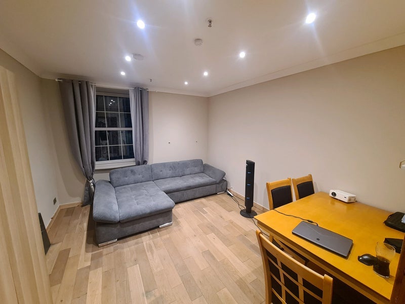 Room Howard Street in Glasgow