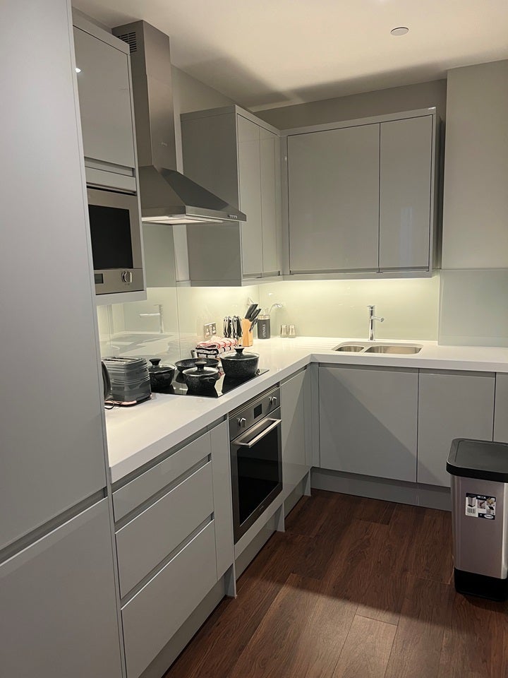 Flat Silvocea Way in Greater London