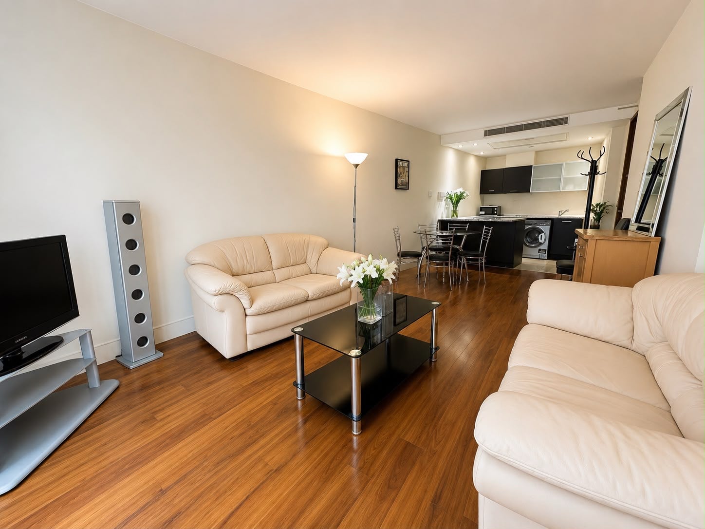 Flat Praed Street in City of Westminster