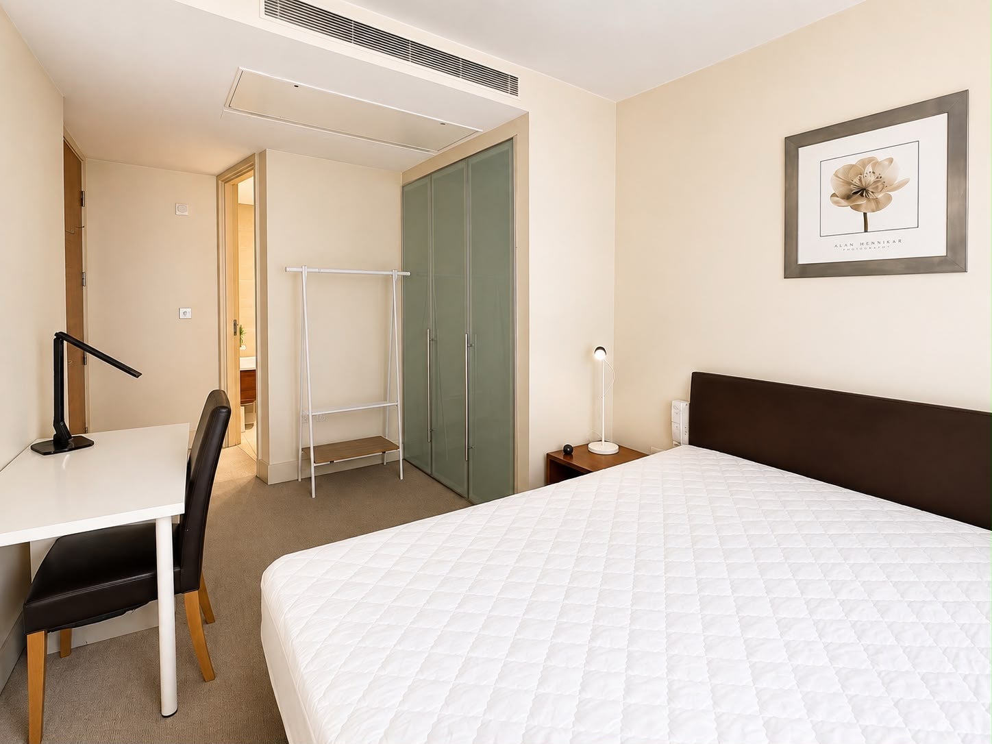 Flat Praed Street in City of Westminster
