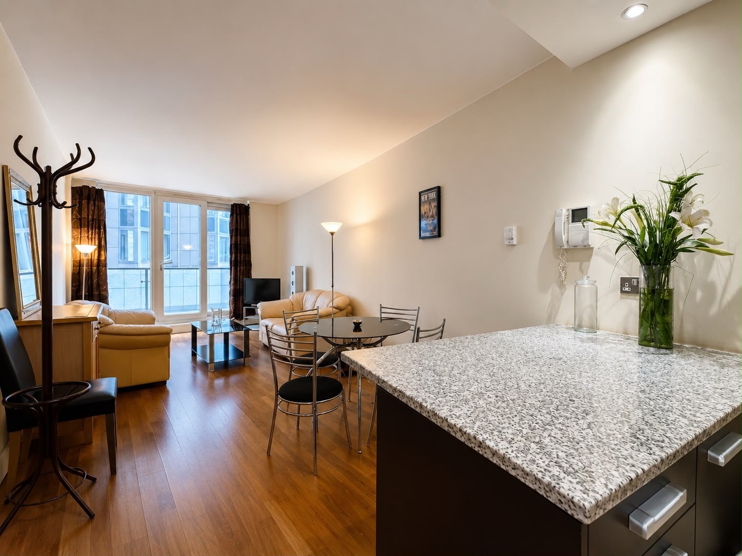 Flat Praed Street in City of Westminster