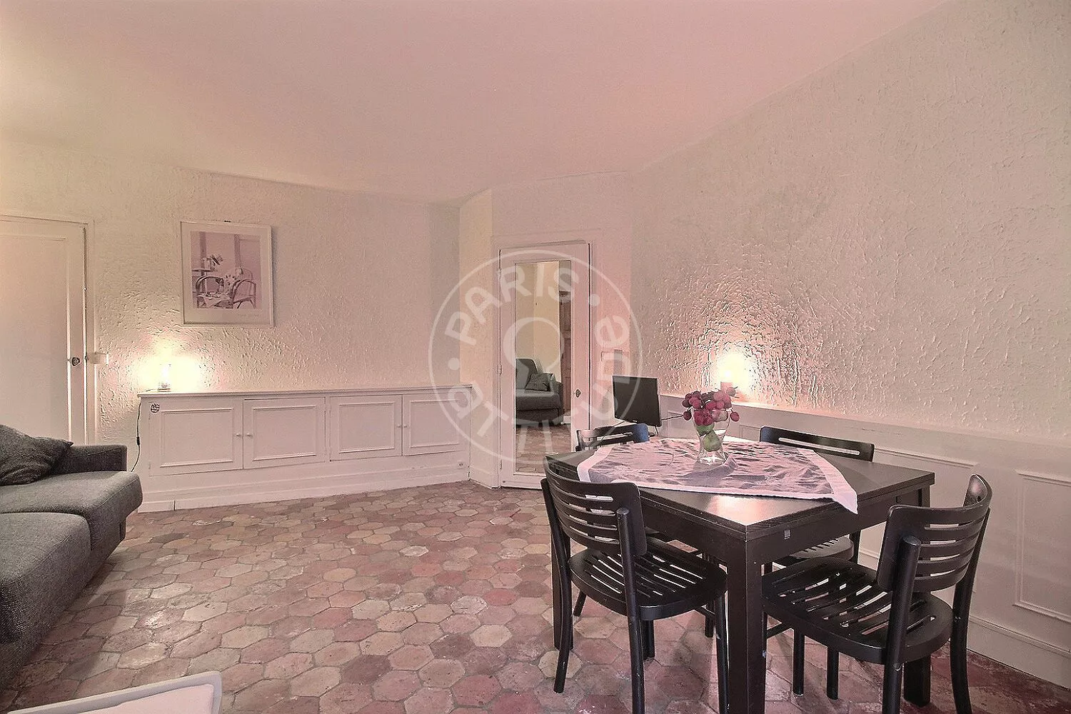 Flat Rue Mazarine in Paris