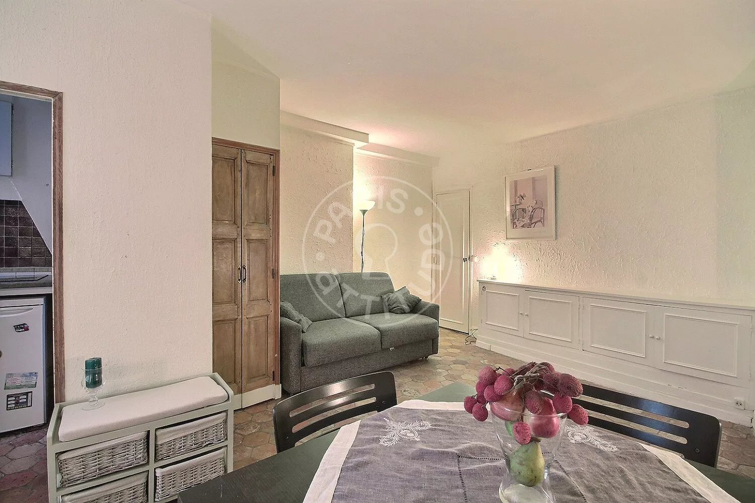 Flat Rue Mazarine in Paris