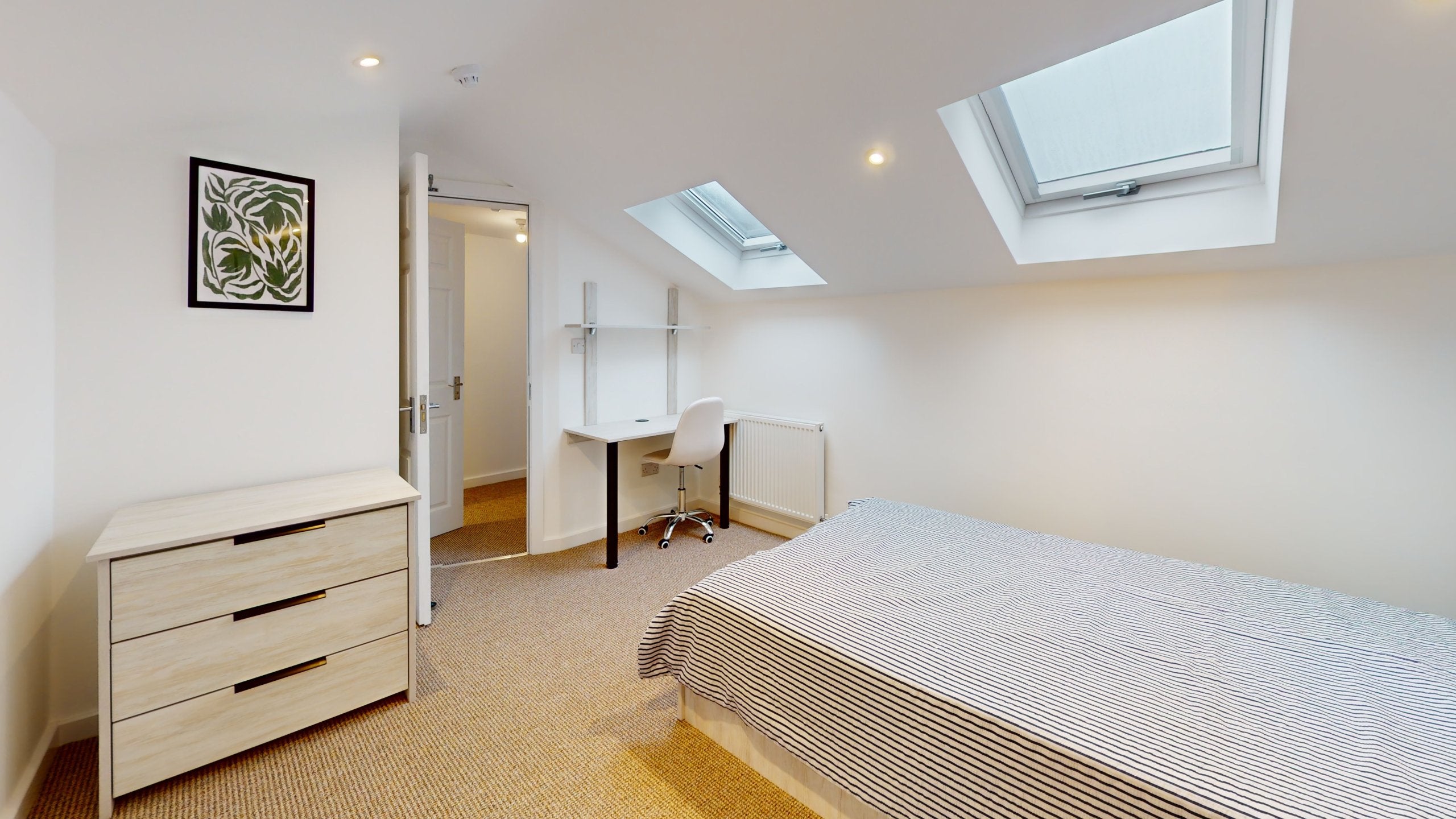 Room Rufford Road in Liverpool