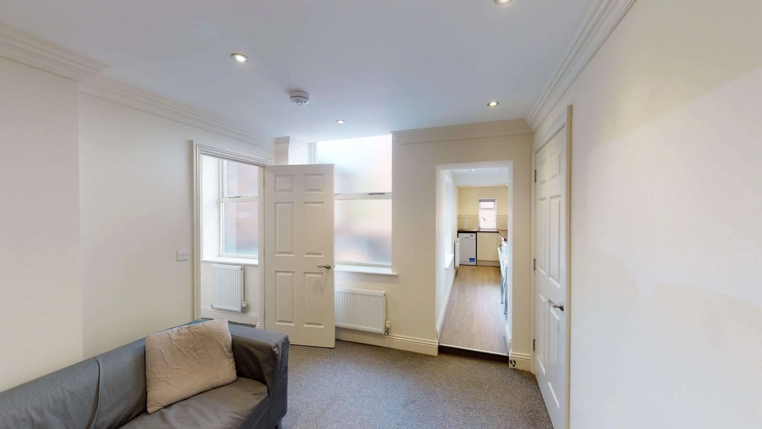 Flat Saint James Row in Sheffield
