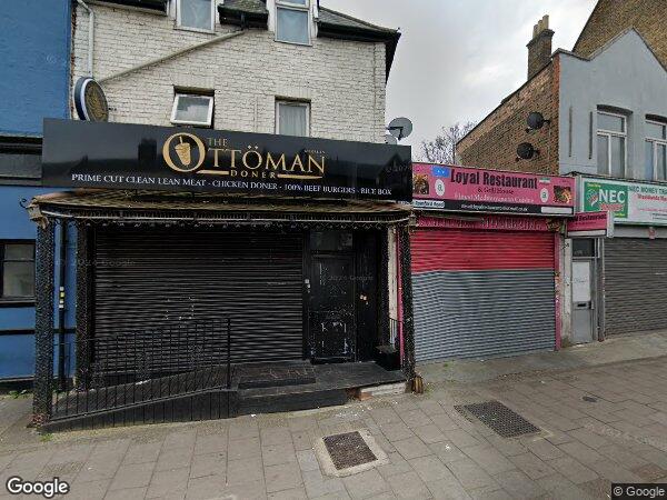 Flat Romford Road in Greater London