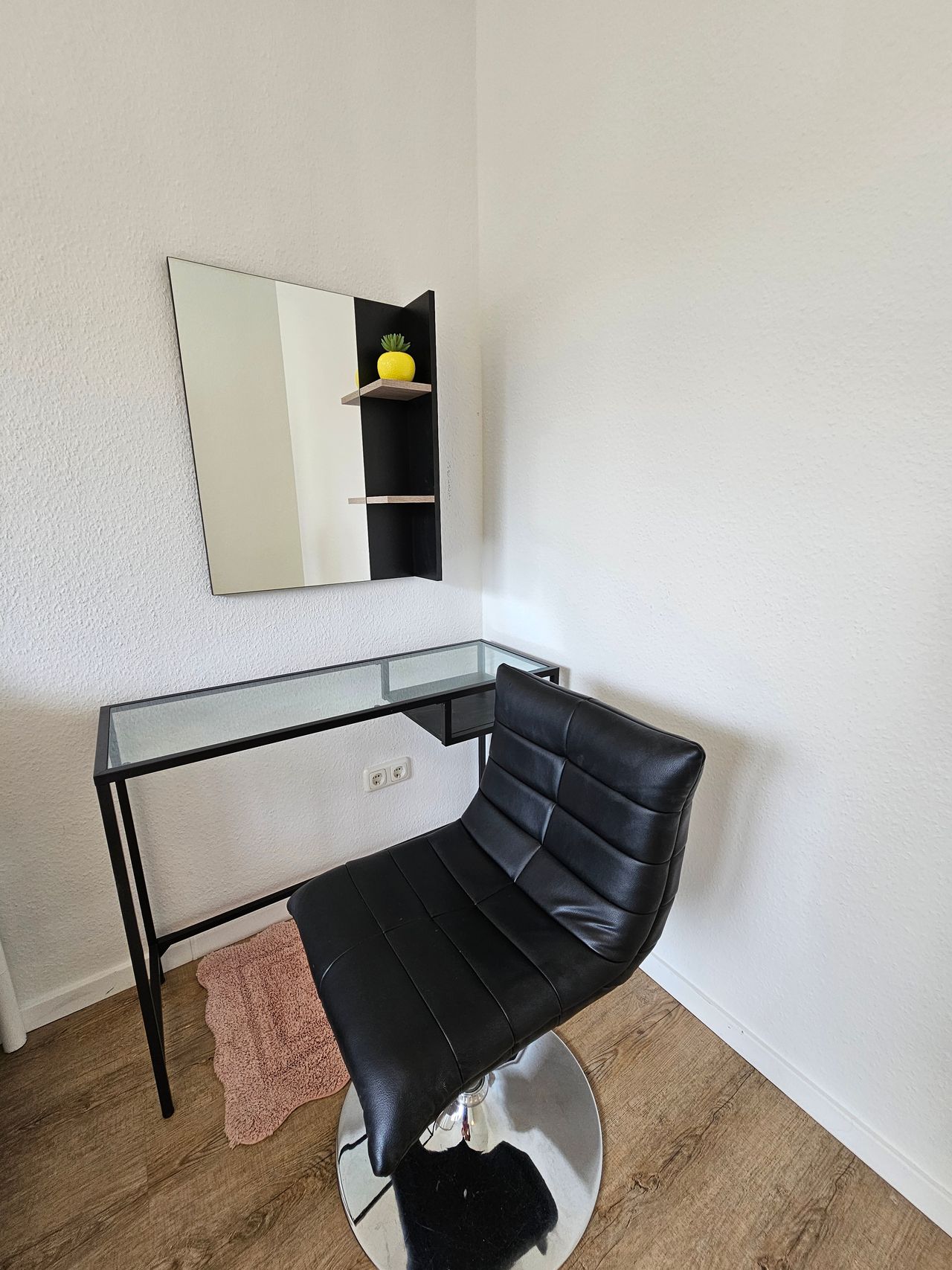 Wohnung Kölner Straße in Düsseldorf