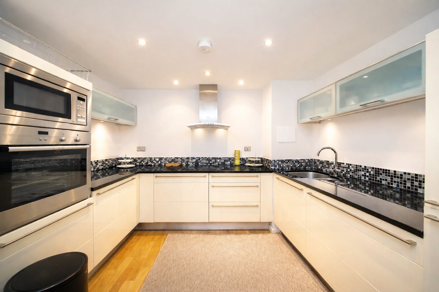 Flat Millharbour in Greater London