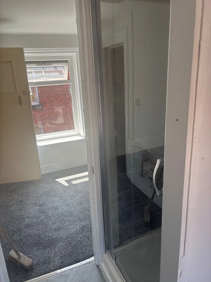 Flat Scarisbrick Street in Southport