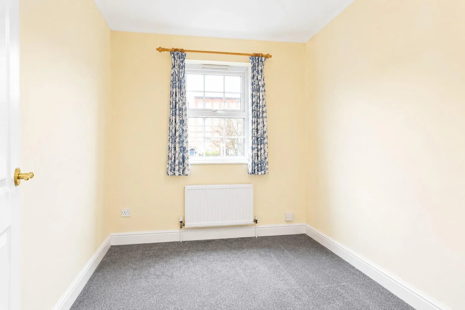 Flat Latymer Court in Northampton