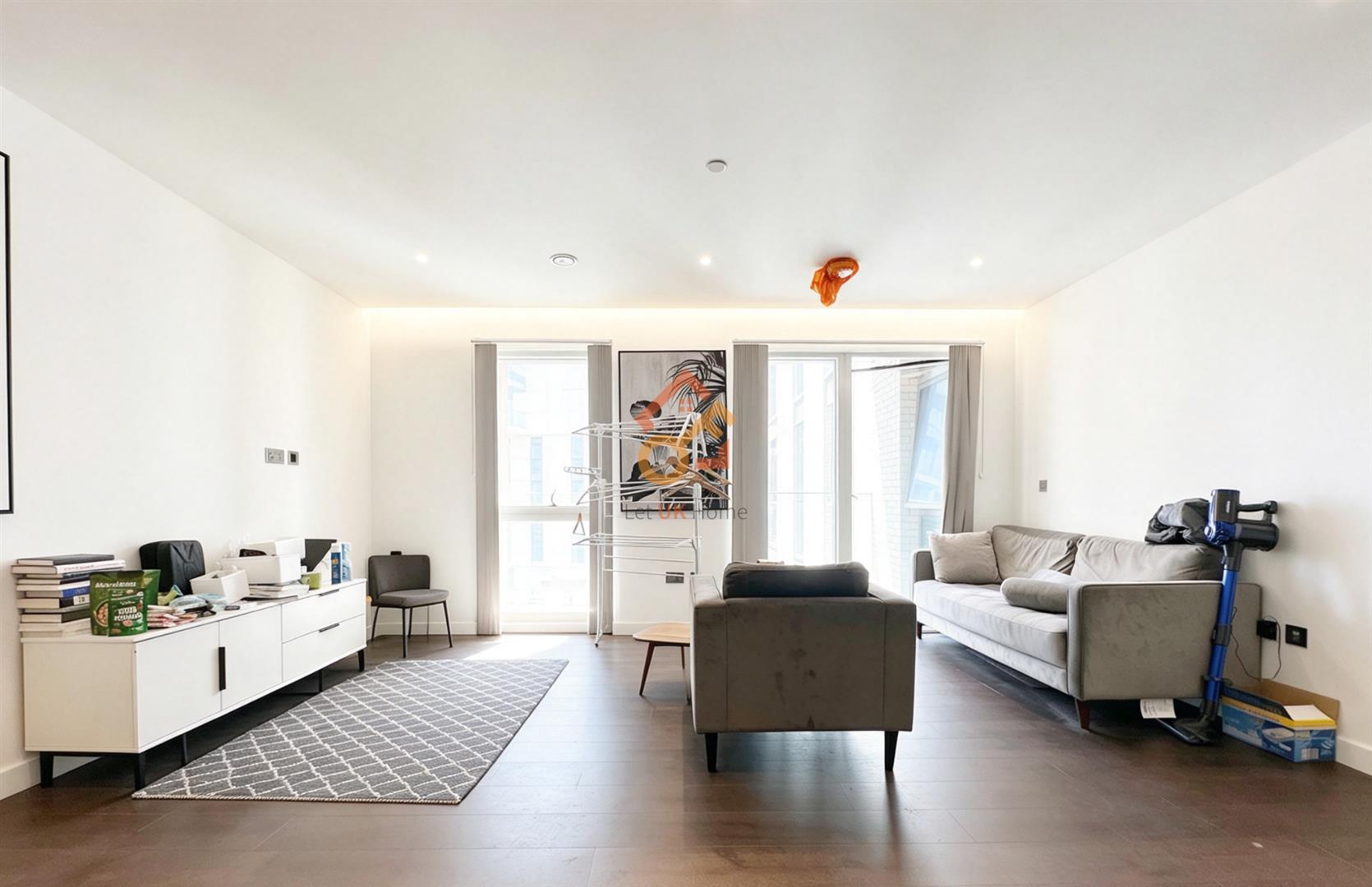 Flat Malthouse Road in Greater London