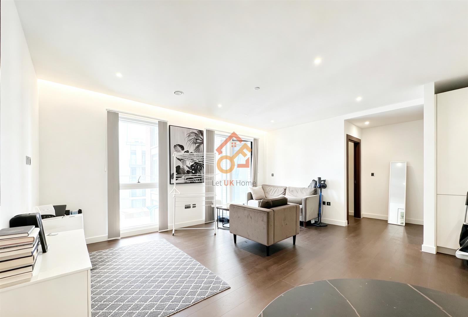 Flat Malthouse Road in Greater London