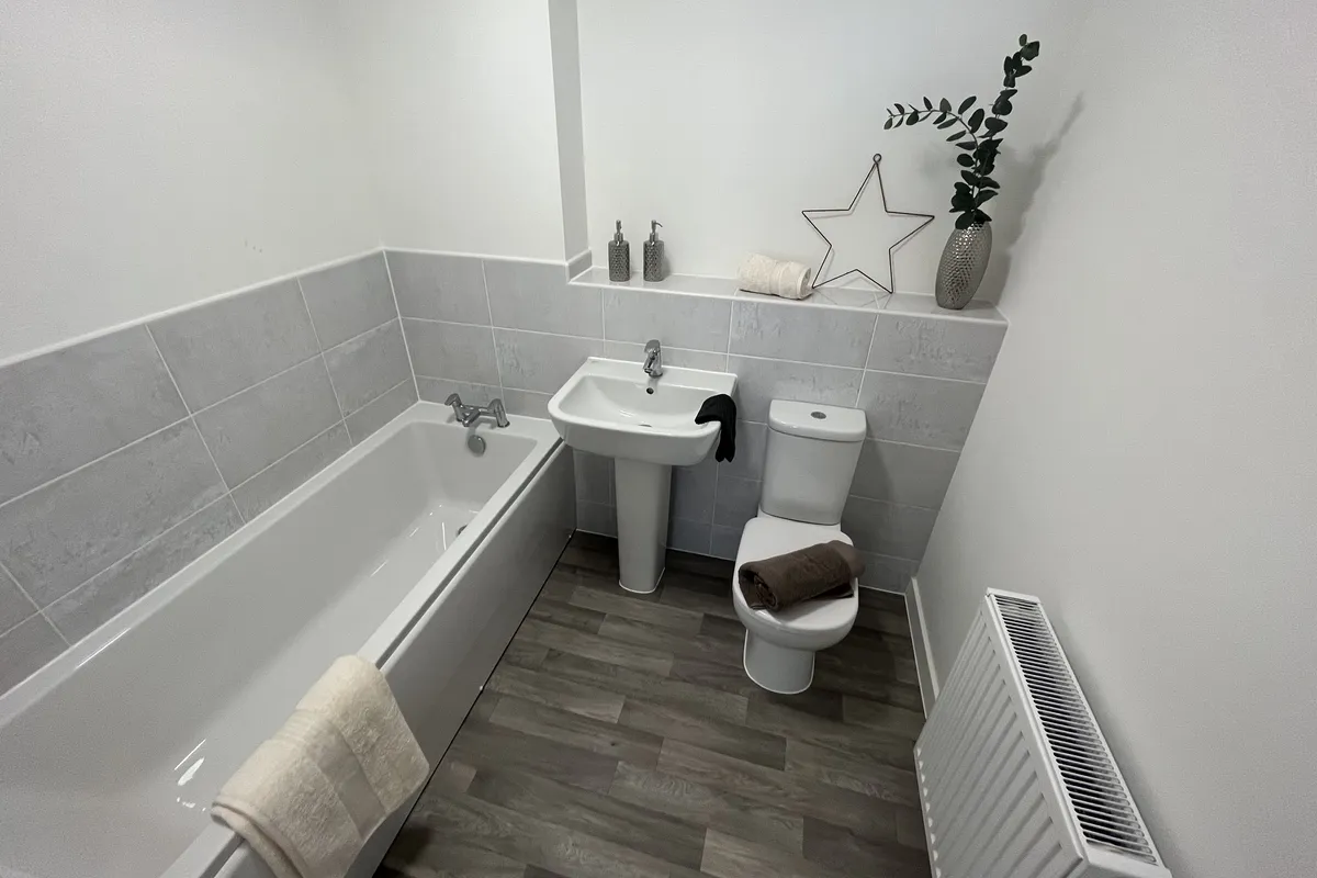 Flat Underwood Close in Peterborough