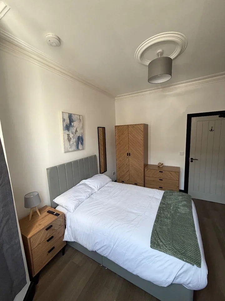 Room Harrison Street in Barrow-in-Furness