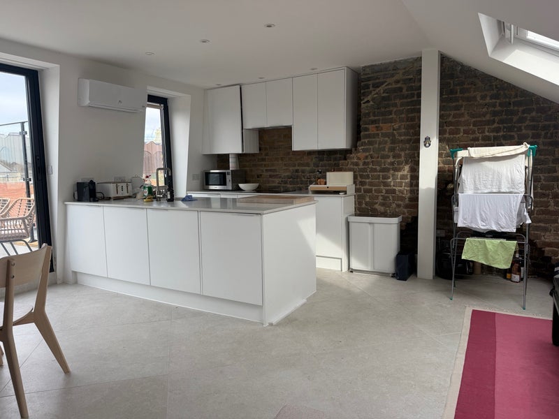 Room Beauchamp Road in Greater London