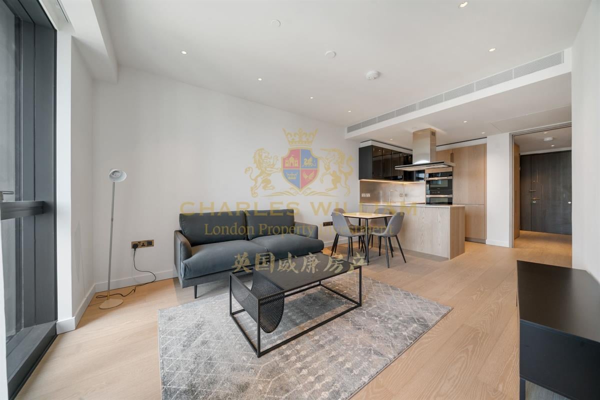 Flat Dorset Road in Greater London