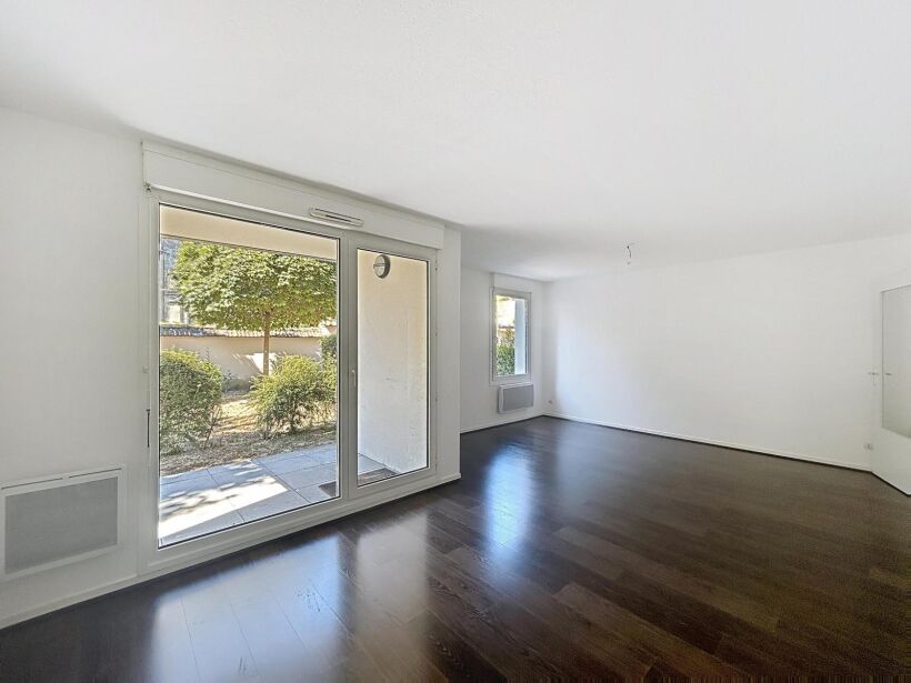 Flat Place Drouet d'Erlon in Reims