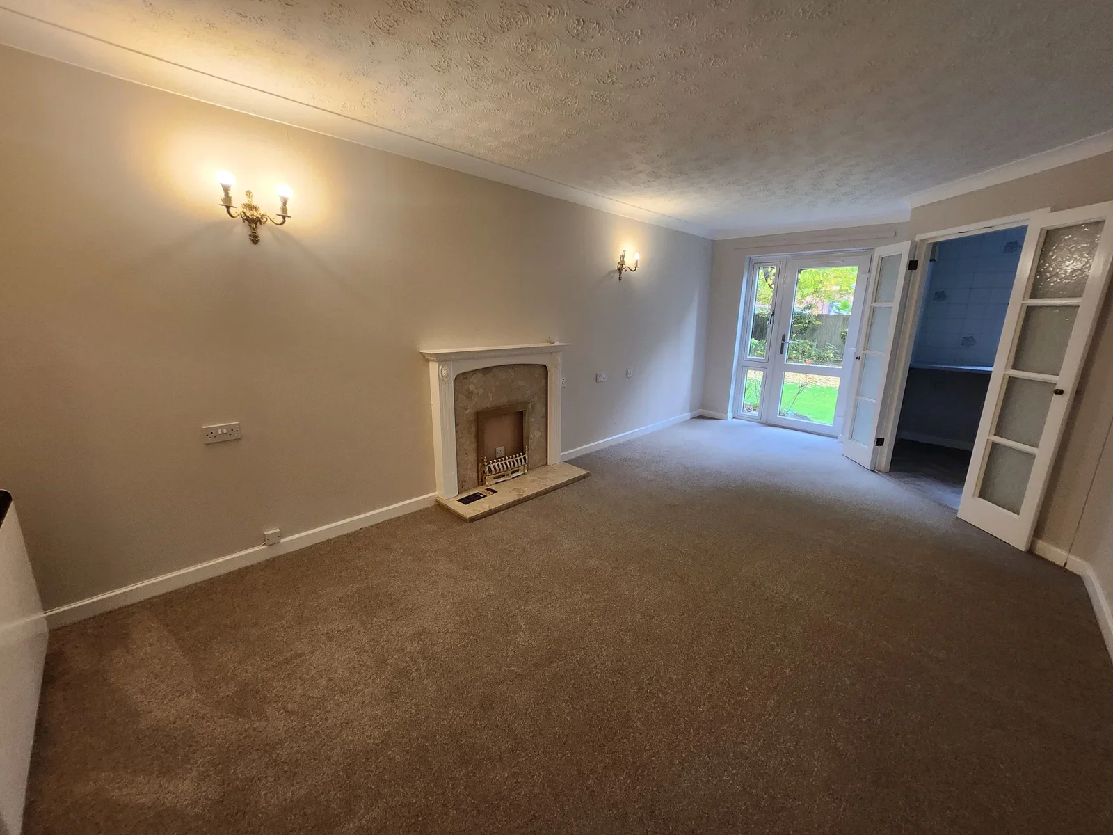 Flat Belfry Drive in Dudley