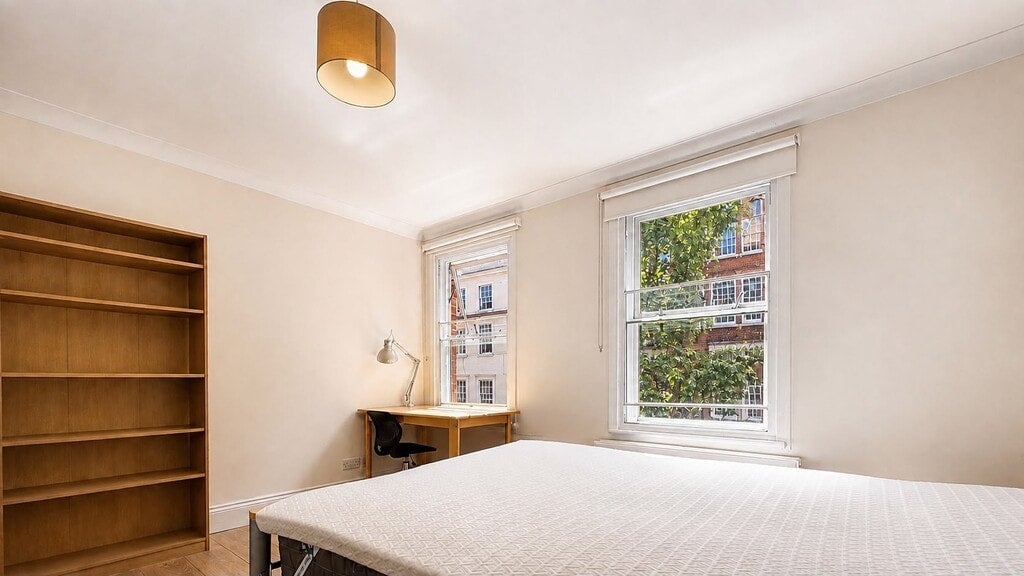 Flat Great Russell Street in Greater London