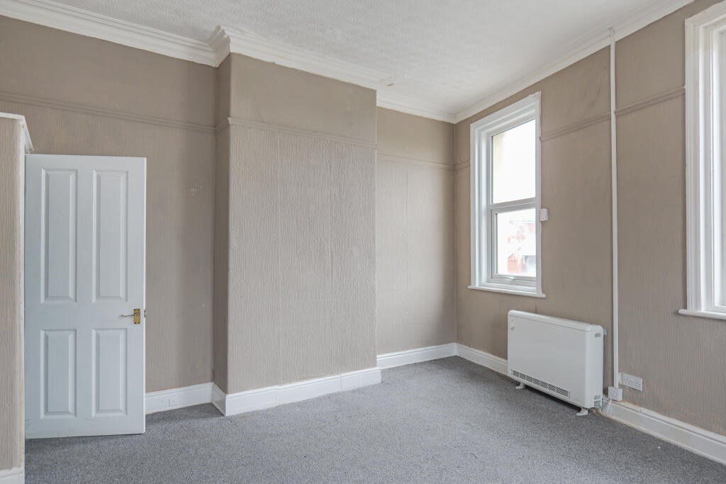 Flat Rossall Road in Blackpool