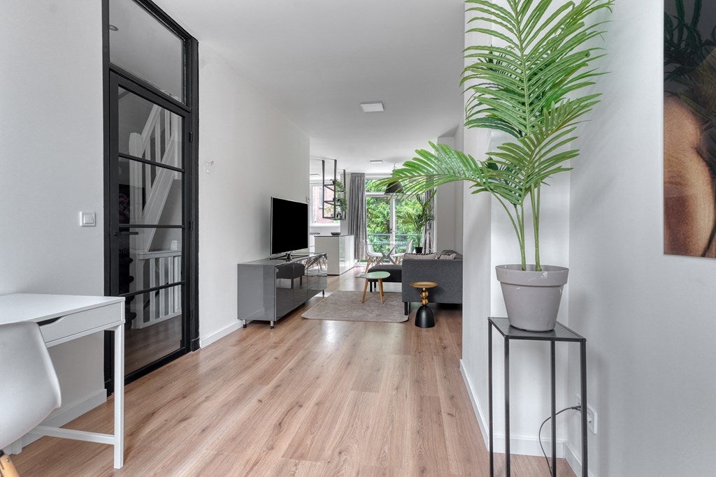 Appartement Frans Bekkerstraat 42 A in Rotterdam