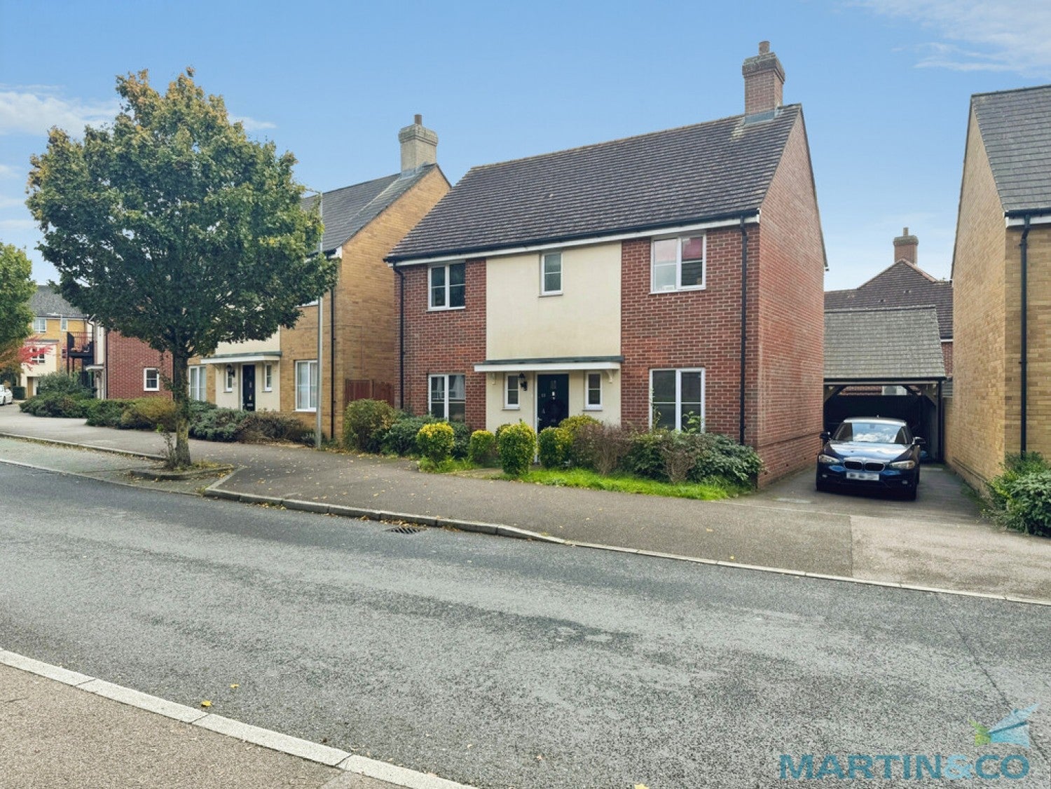 House Sweet Bay Crescent in Ashford
