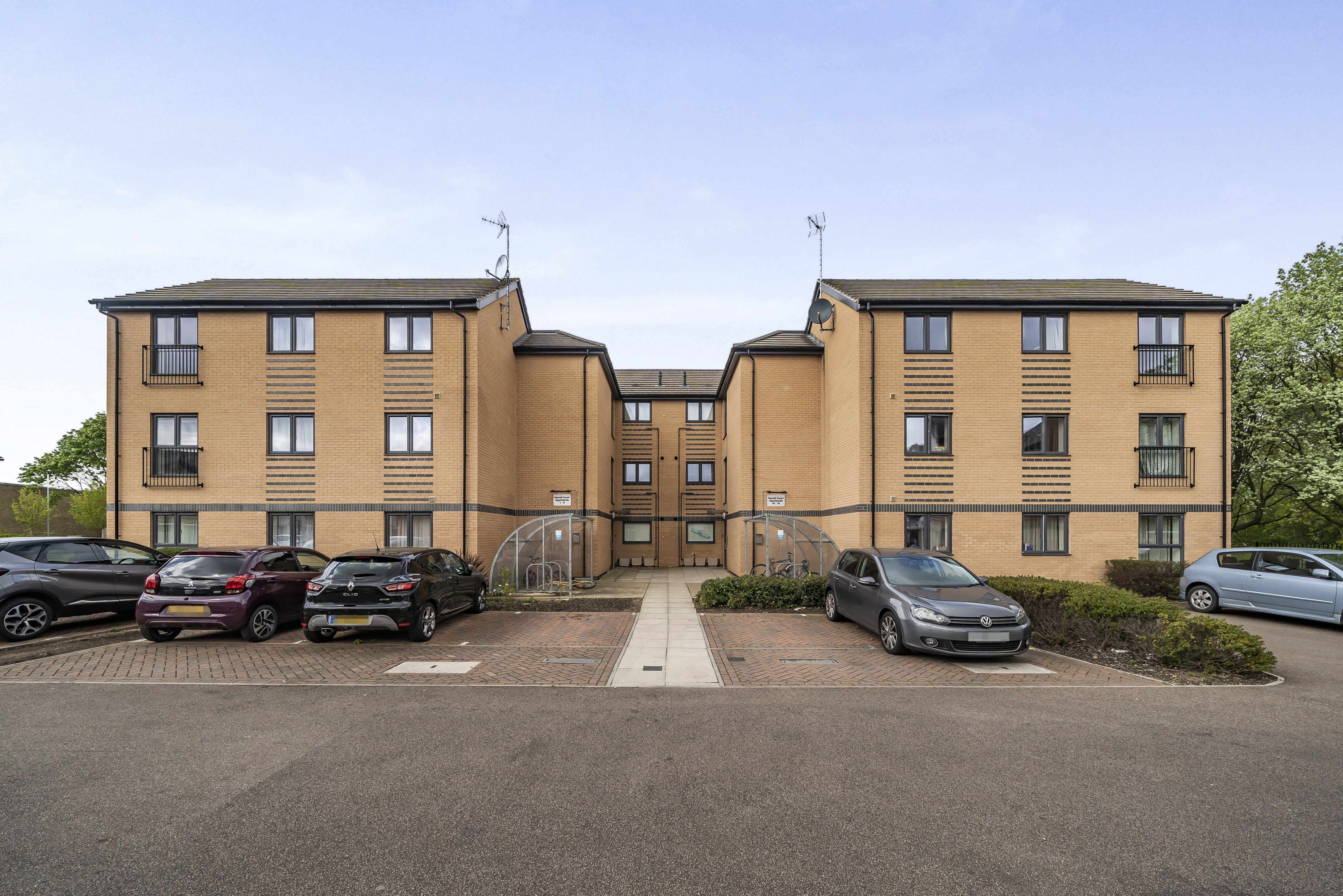 Flat Headings Drive in Peterborough