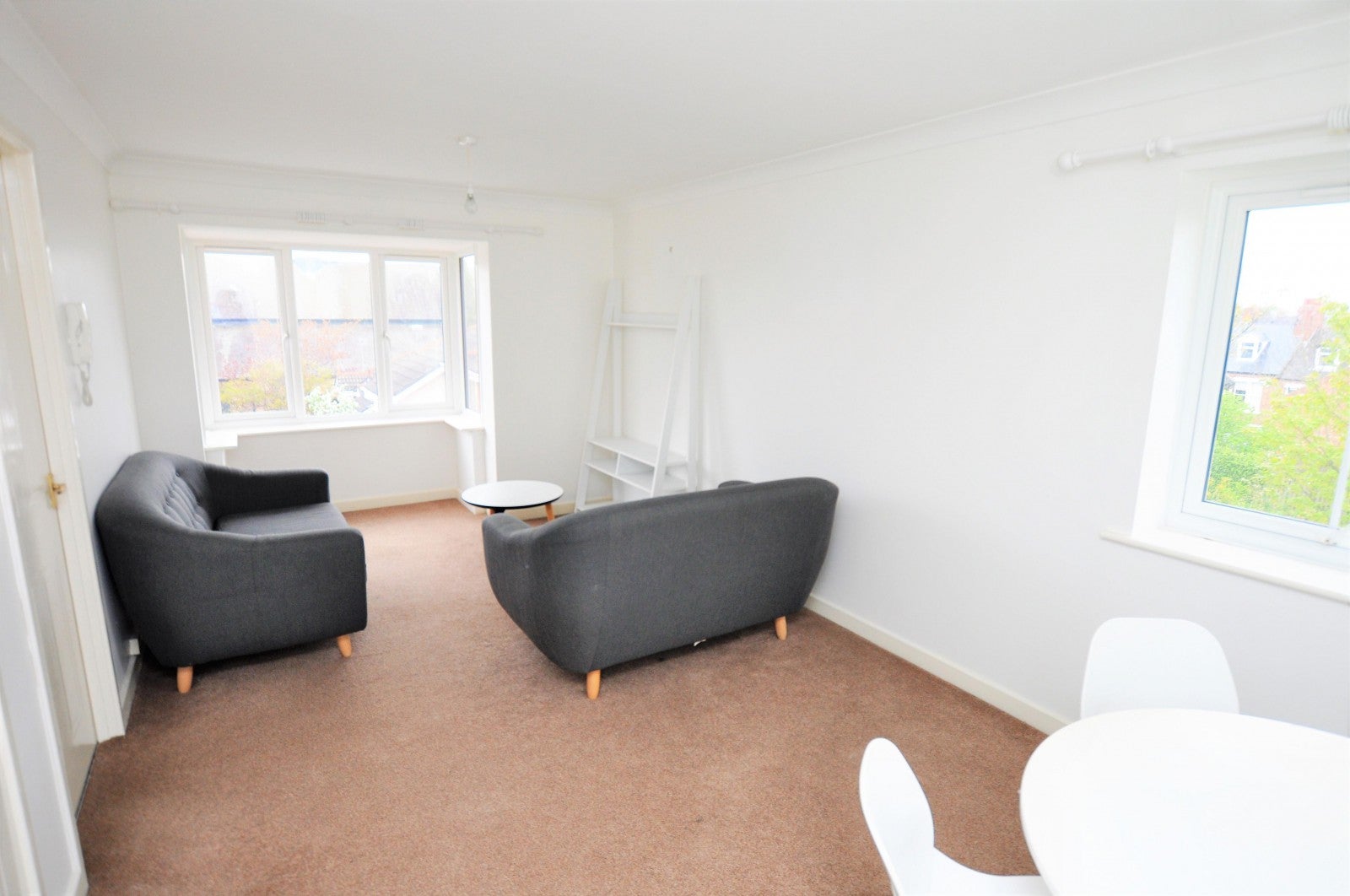 Flat Jesmond Place in Newcastle upon Tyne