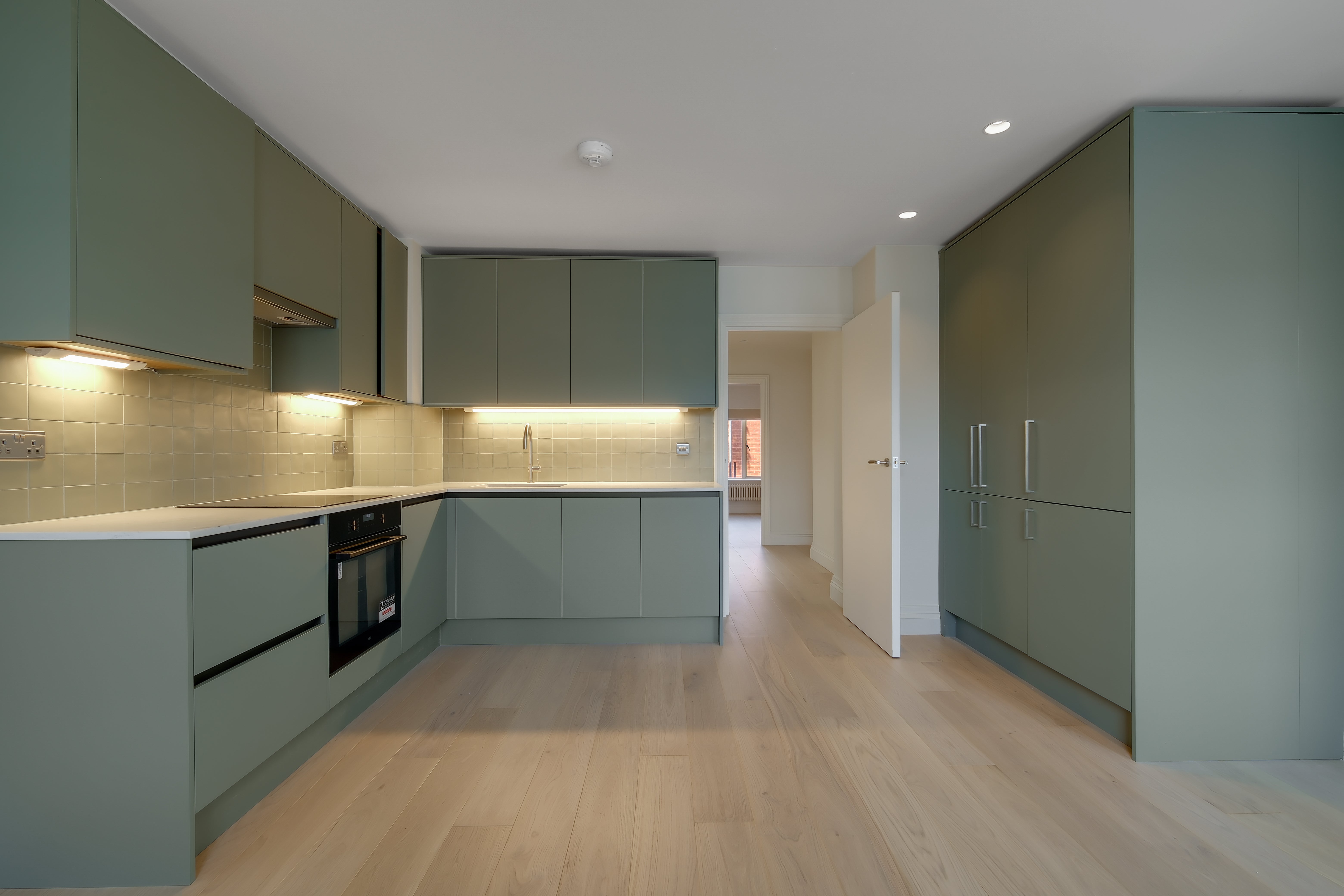 Flat St Ann's Road in Greater London