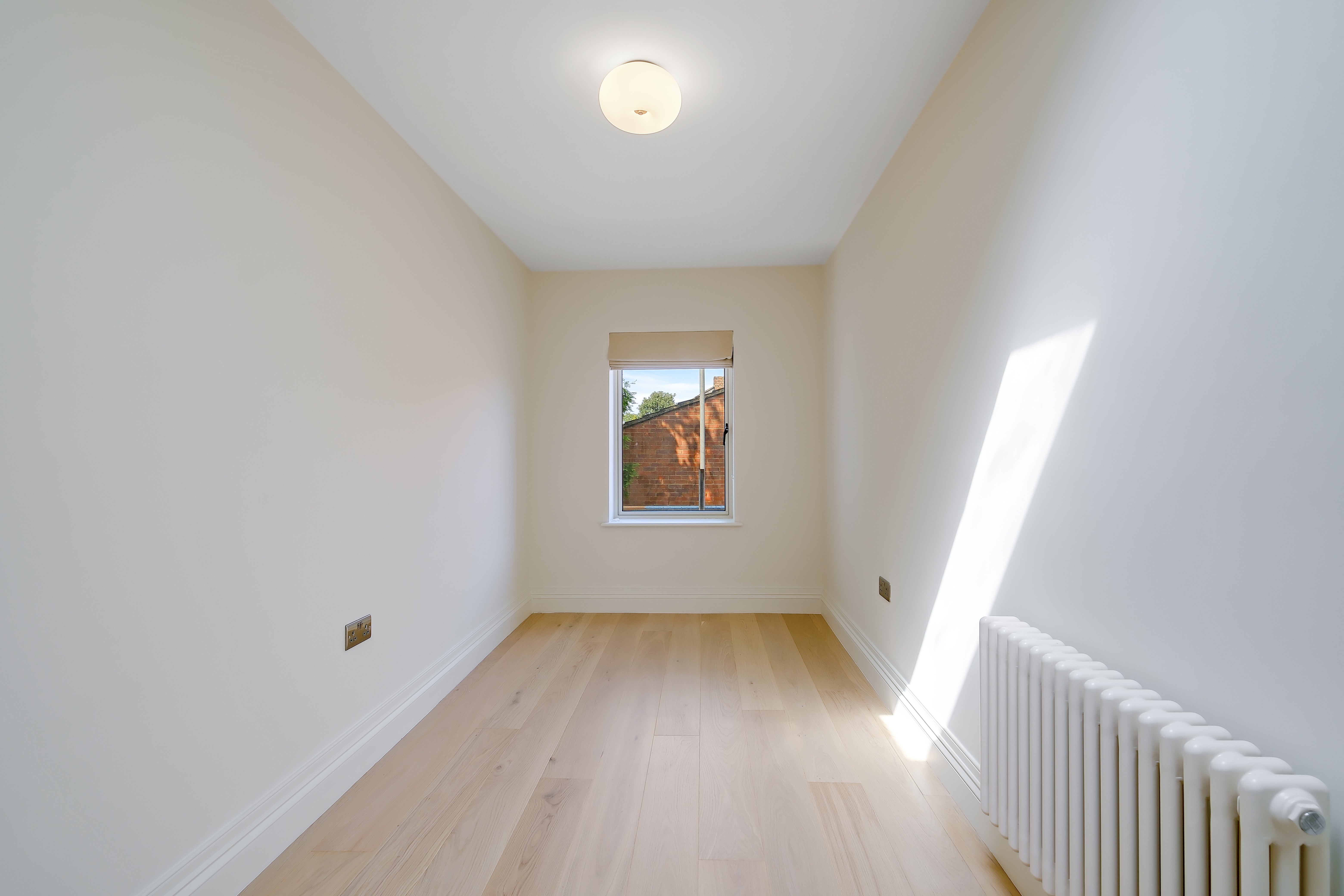 Flat St Ann's Road in Greater London