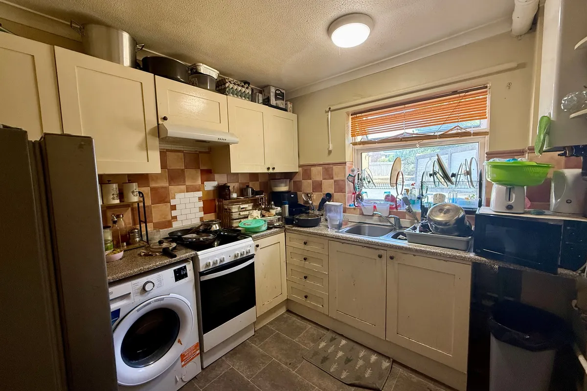 Flat Hillmead in Crawley