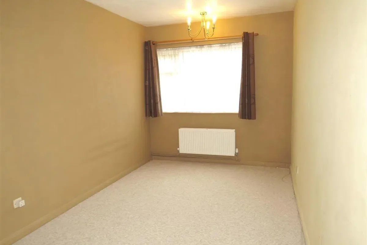 Flat Hillmead in Crawley