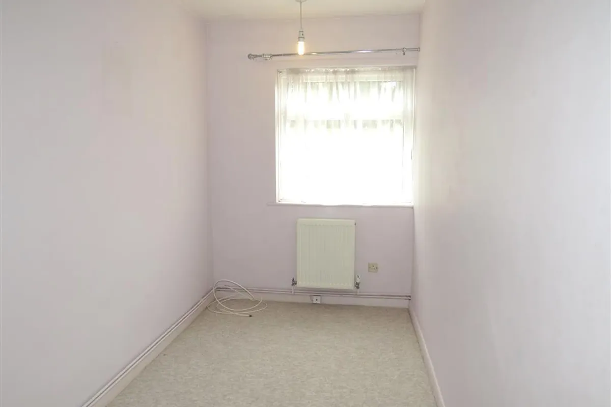 Flat Hillmead in Crawley