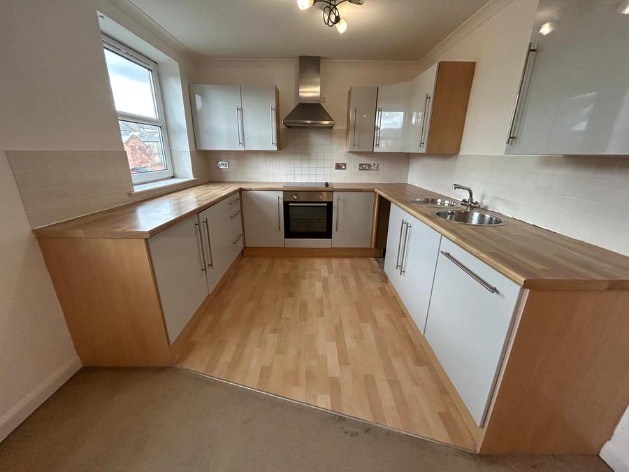 Flat Freetown Way in Hull