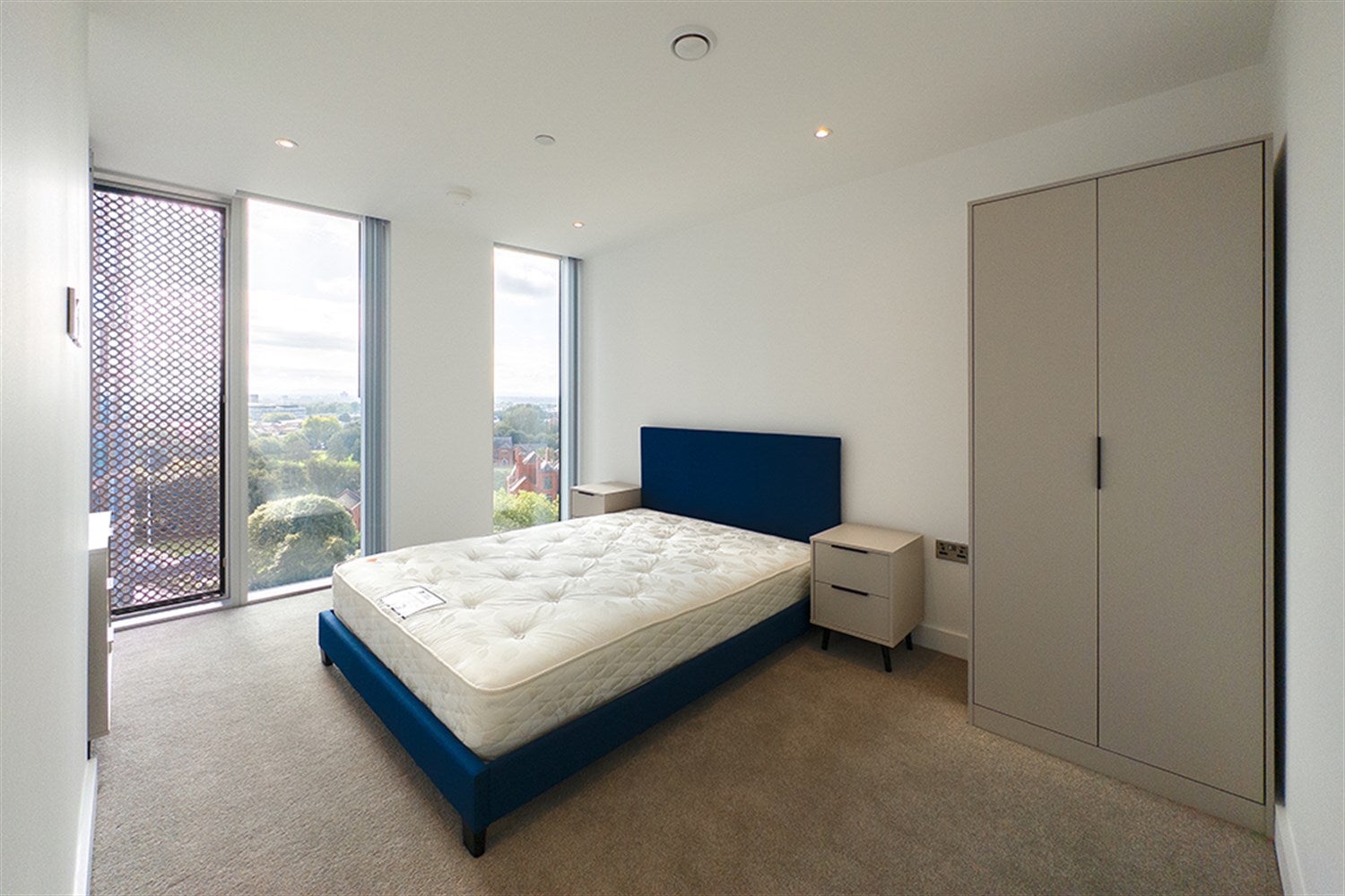 Flat Silvercroft Street in Manchester