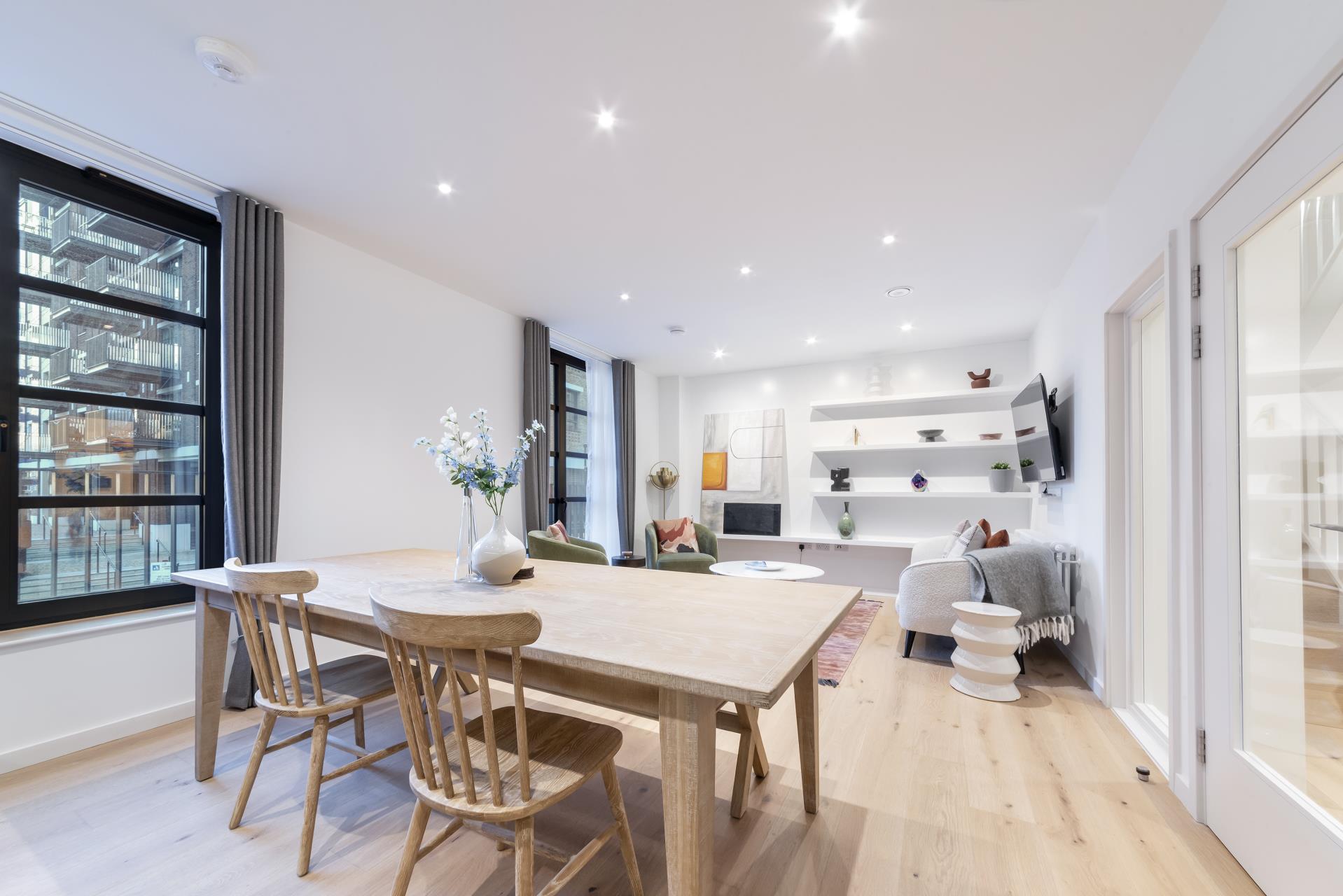 House Orchard Place in Greater London