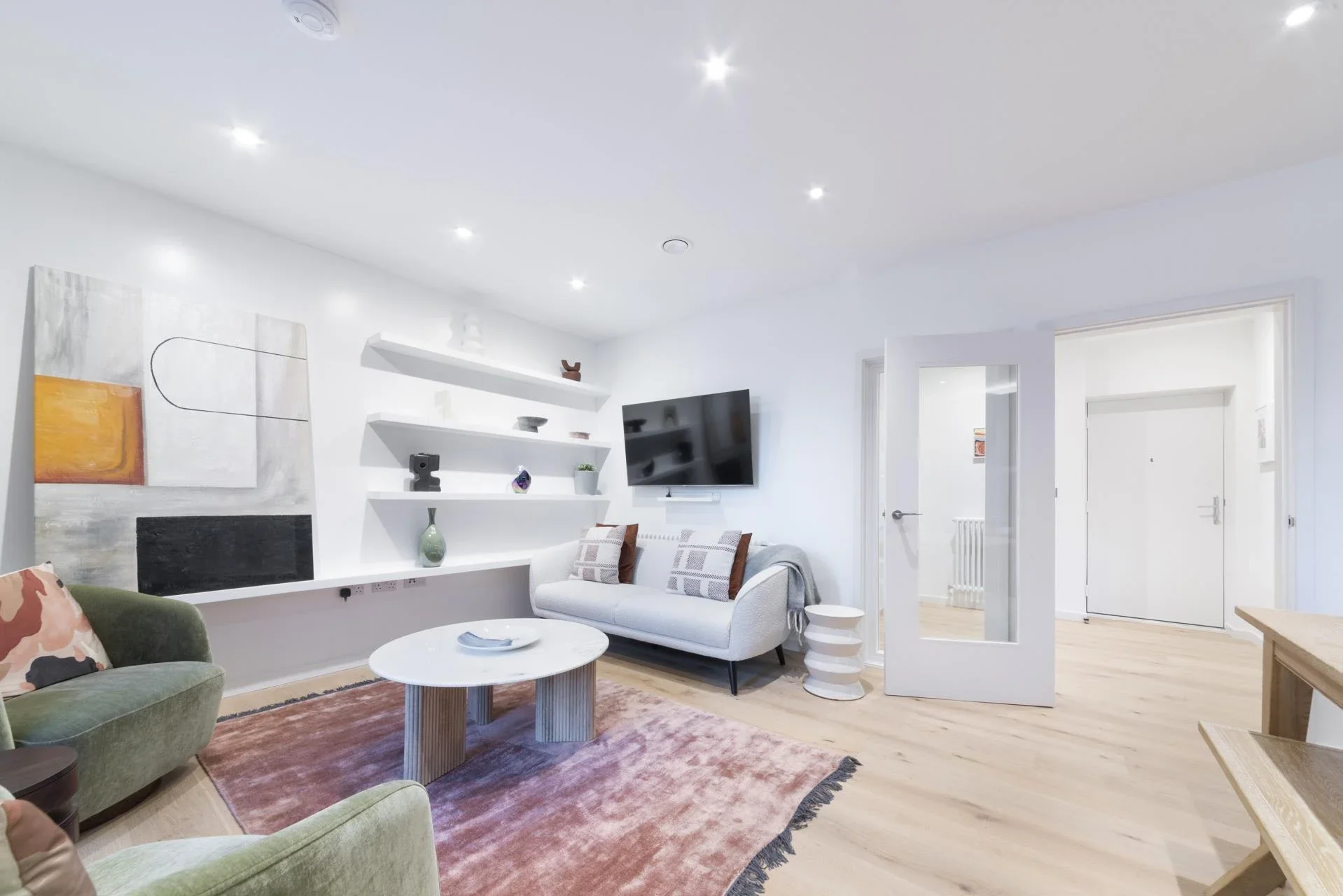 House Orchard Place in Greater London