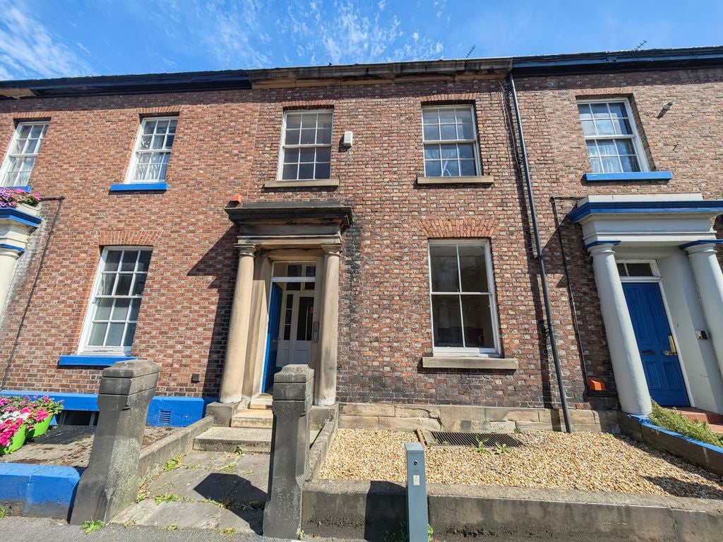 Flat Spencer Street in Carlisle