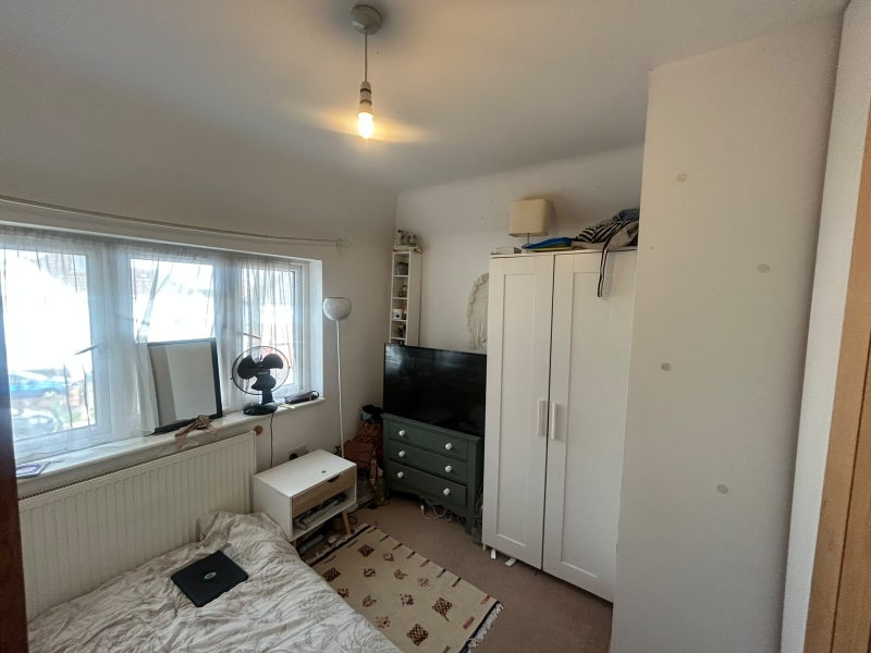 Room Uxendon Crescent in Greater London