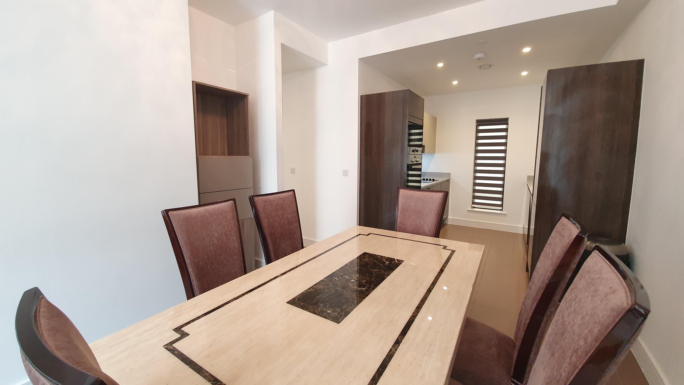 Flat Colston Avenue in Bristol
