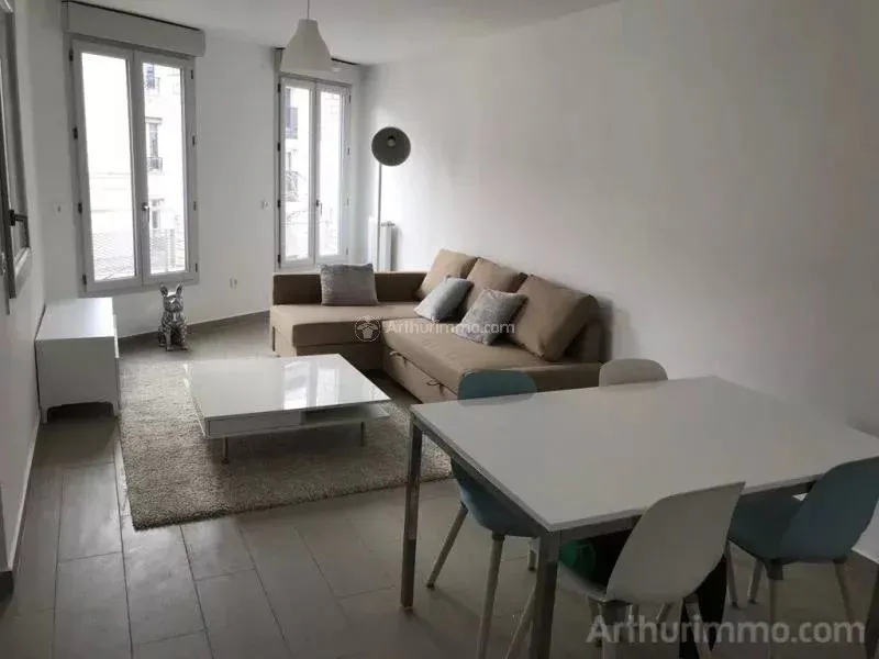 Flat Rue du Ménil in Asnières-sur-Seine