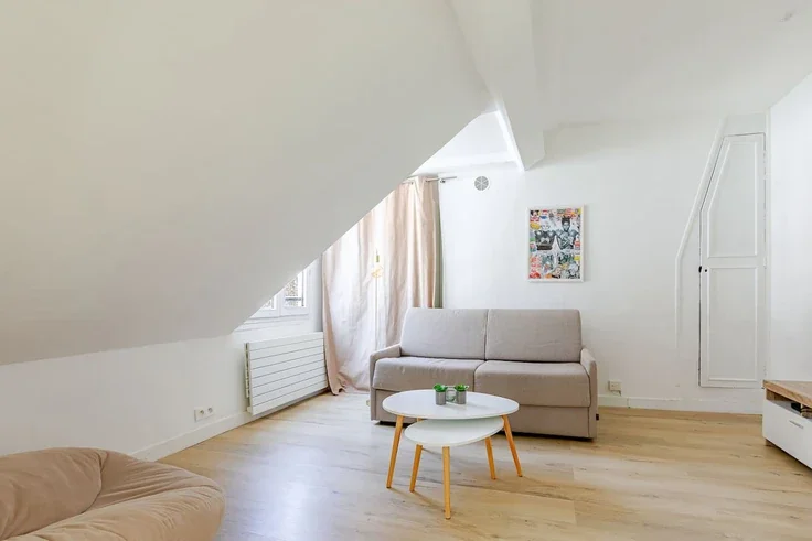 Appartement Rue Traversière à Paris