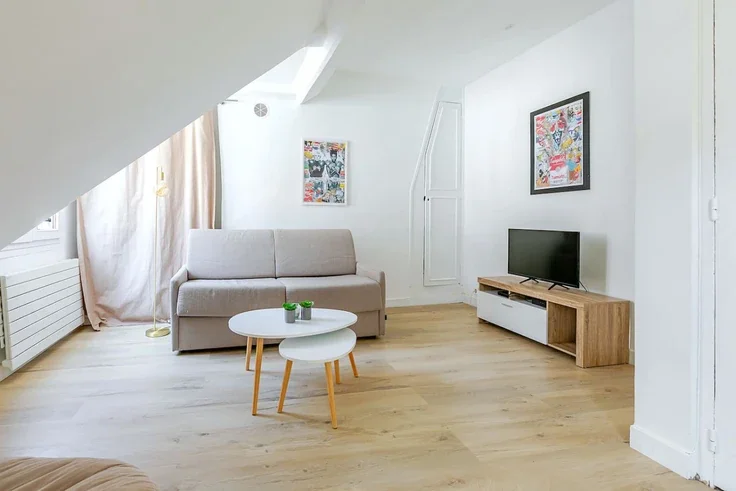Appartement Rue Traversière à Paris