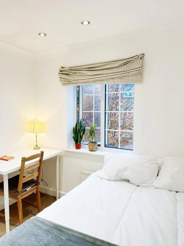 Room Chargrove Close in Greater London