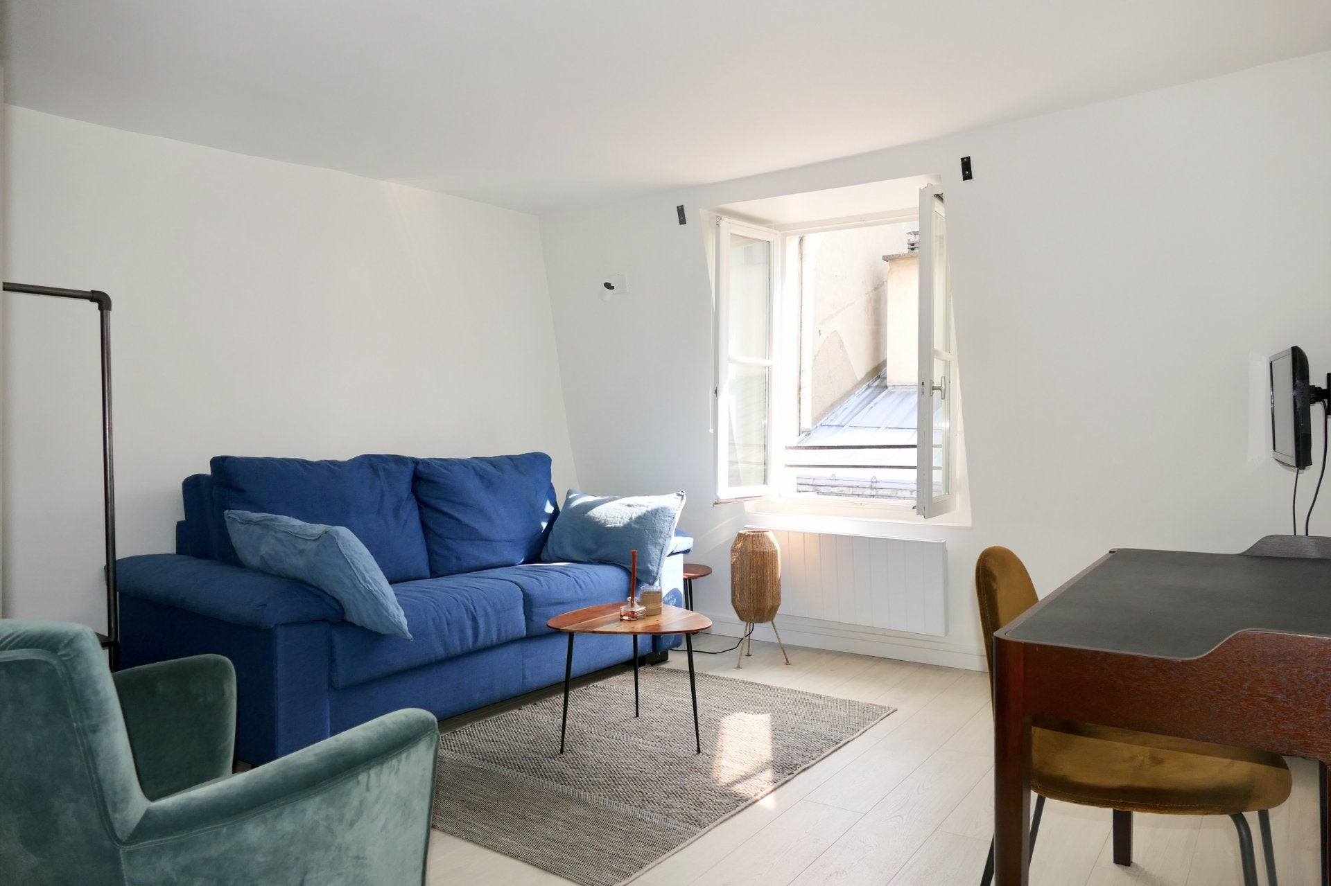 Room Rue Pastourelle in Paris