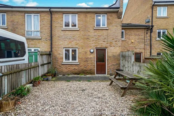 House Durward Street in Greater London