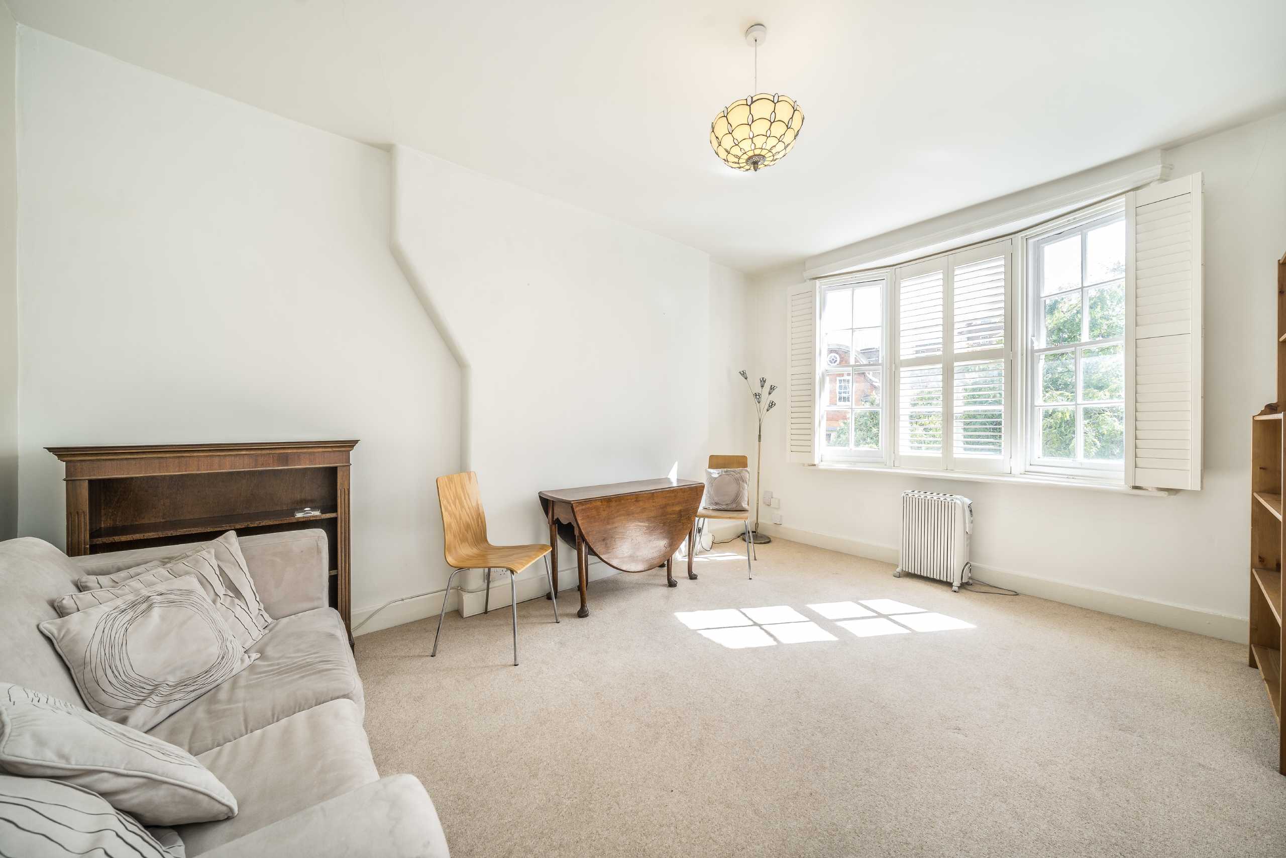 Flat Tavistock Place in Greater London