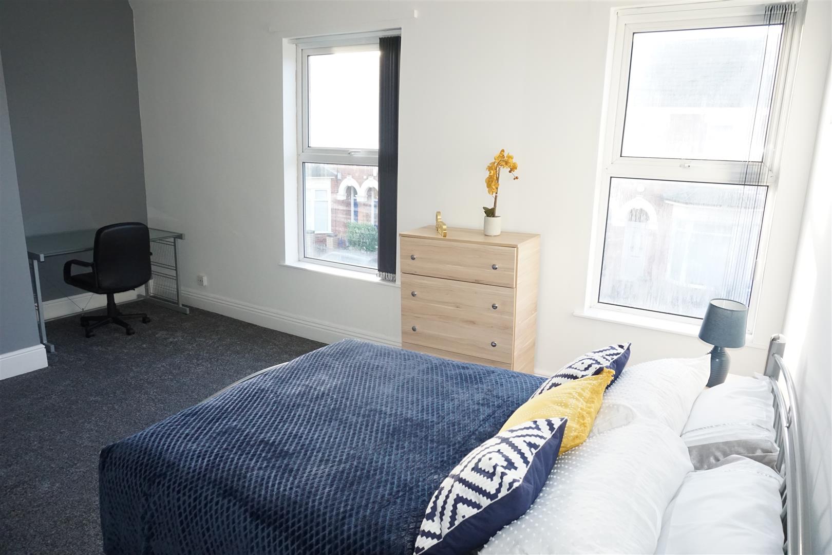 Room Brooklyn Street in Hull