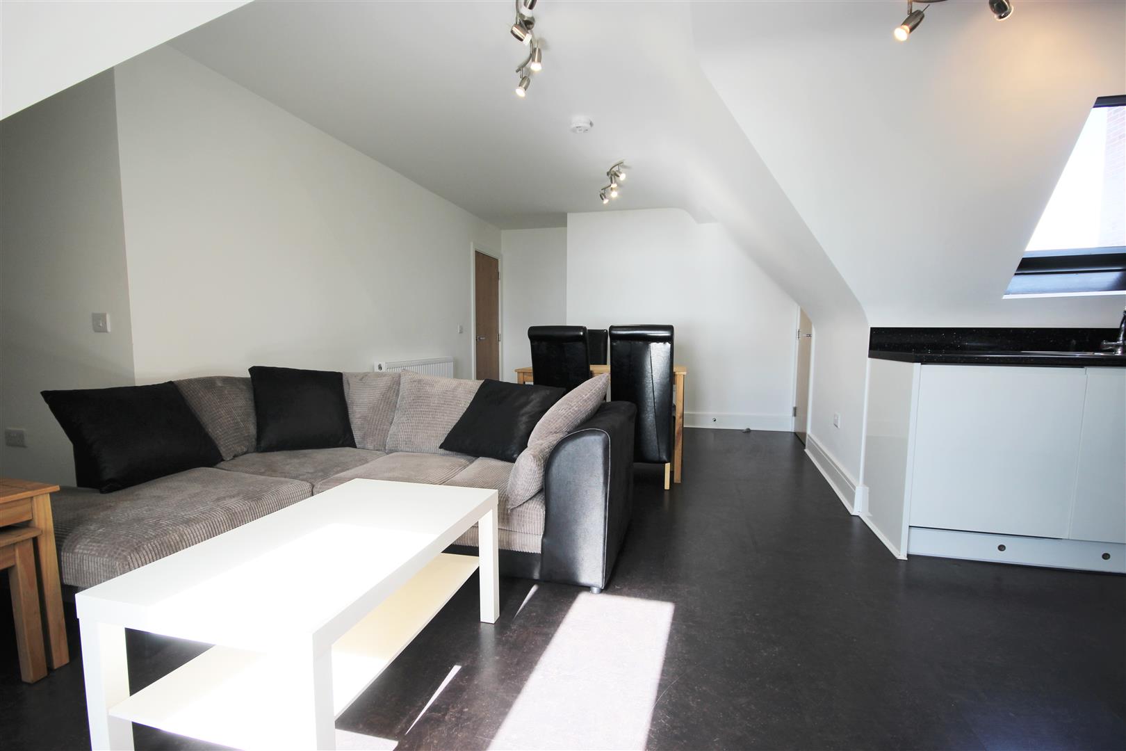 Flat South Parade in Portsmouth