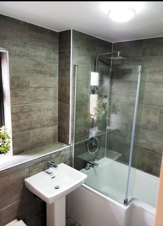 Room Cranfield Drive in Greater London